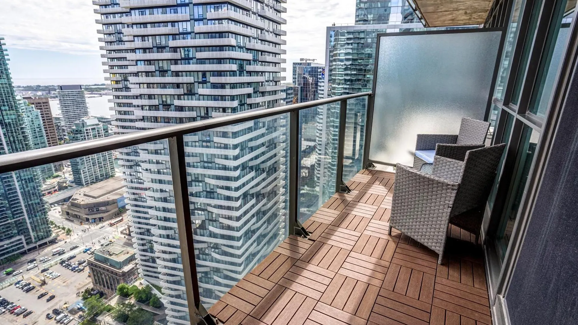 Luxury Condo Living Downtown Toronto 0*,  Canada